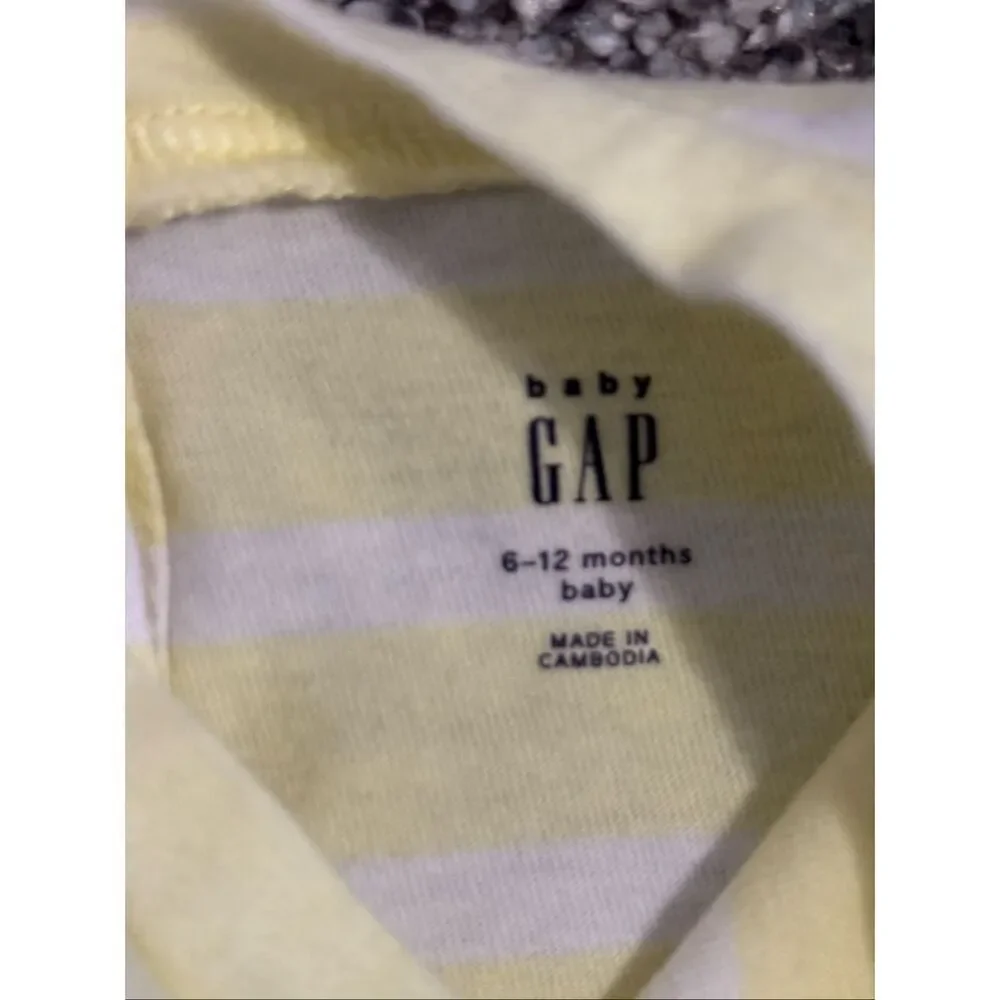 ❤️Baby Gap Girls 2-Piece Ruffle Shorty Outfit Sz6-12M